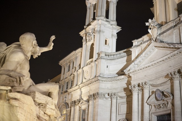 Fachada de la iglesia Sant’Agnese in Agone en la plaza Navona