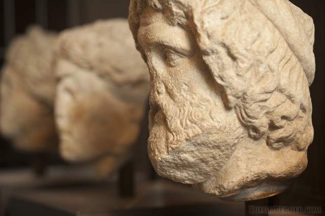 Ornamental busts of the Colosseum