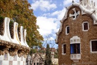 Pavillon à l’entrée principale du Parc Güell - Barcelone, Espagne