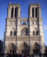 Fachada oeste de la catedral Notre-Dame de París - París, Francia