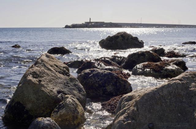 Rochers du brise-lame à Fuengirola - Fuengirola, Espagne