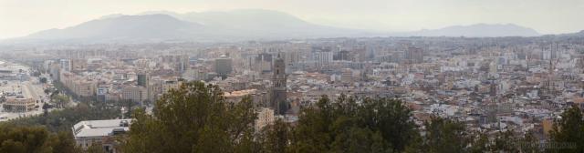 Foto panoramica di Malaga dal castello di Gibralfaro Foto panoramica di Malaga dal castello di Gibralfaro