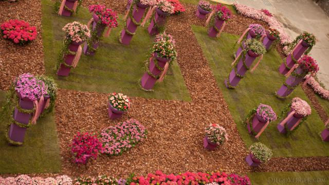 Panoramic view of the main floral work of pillars at Jurats square - Girona, Spain