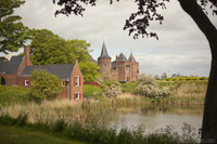 Vista del castillo desde las orillas del vestinggracht - Thumbnail