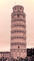 Lado sur de la Torre de Pisa - Pisa, Italia