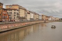 L'Arno en traversant Pise - Pise, Italie