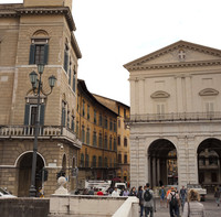 Piazza XX Settembre ou piazza de l'Horloge - Pise, Italie