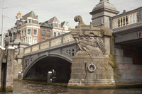 Le pont Blauwbrug sur l'Amstel - Amsterdam, Pays-Bas