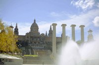 Museo d'Arte della Catalogna visto dalla fontana magica del Montjuïc - Barcellona, Spagna