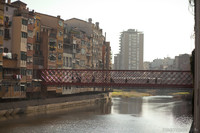 Le pont Eiffel sur la rivière Onyar - Gérone, Espagne