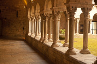 Columnas dobles en el claustro del monasterio de Sant Pere de Galligants - Thumbnail