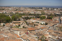 La ville moderne de Carcassonne vue depuis la citadelle médiévale - Carcassonne, France