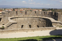 Interno della torre Notre-Dame nelle mura esterne della Cité di Carcassonne - Carcassonne, Francia