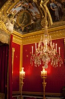 Lustre du salon de Mercure - Versailles, France