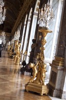 Candelabro con pedestal en la Galería de los Espejos - Versalles, Francia
