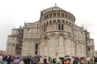 L'abside della Cattedrale di Pisa in un giorno di pioggia - Pisa, Italia